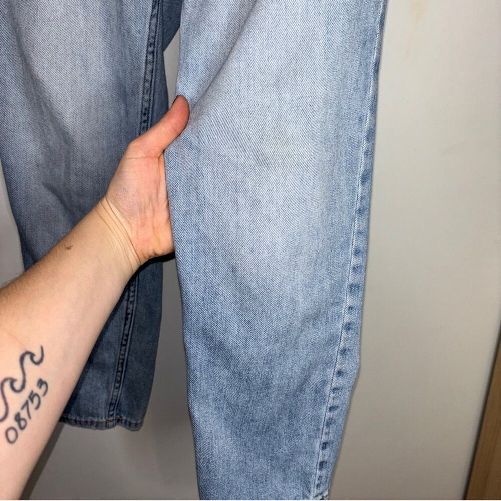 Everlane The Super Soft Straight Leg Jean - Picture 3 of 8